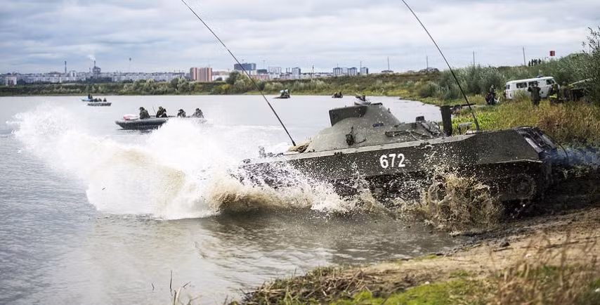 2S9 Nona-S được trang bị nhiều loại đạn pháo, trong đó có cả đạn chống thiết giáp có khả năng xuyên 600-650mm cách 1km hoặc đạn thông minh Kitolov-2 có tầm bắn 9km với độ chính xác cực cao.