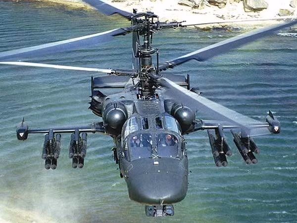 Thân máy bay được bảo vệ tốt khỏi đạn đại liên cỡ lớn và đạn pháo cơ nhỏ. Trực thăng “Alligator” được trang bị ghế phóng thoát hiểm K-37-800M cho cả 2 phi công - thiết kế duy nhất trên thế giới.