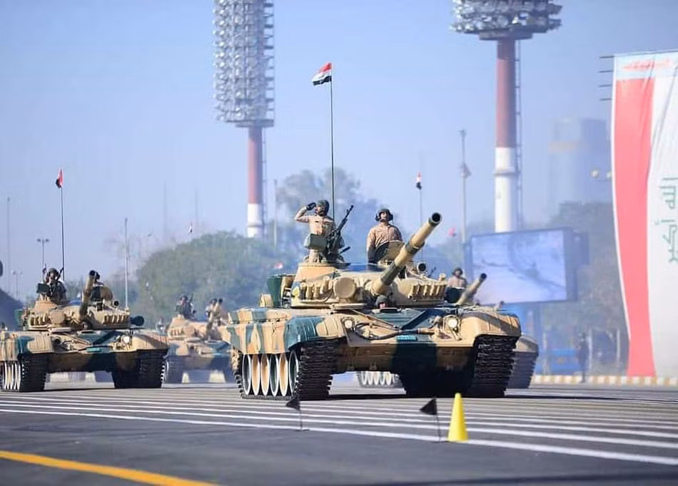 Loại xe tăng đặc biệt, độc nhất do Iraq tự chế tạo mang tên "Sư Tử Babylon". Đây có thể coi là phiên bản của xe tăng T-72 được Iraq tự sản xuất trong nước. Nguồn ảnh: Sina.