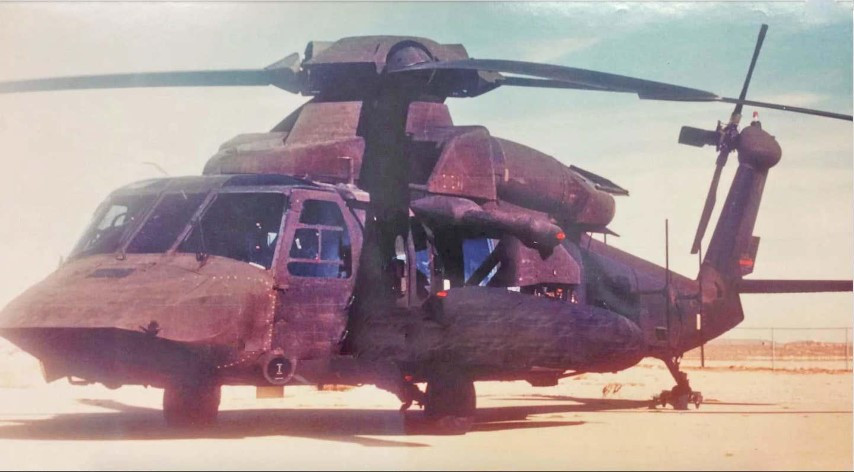 Sau radar, mục tiêu thứ cấp phổ biến là cố gắng giảm thiểu tín hiệu hồng ngoại phát ra từ máy bay, trọng tâm sẽ là giảm nhiệt từ khí thải động cơ, khiến camera hồng ngoại không thể nhìn thấy.