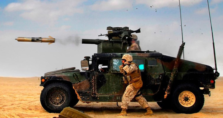 Hiện TOW là loại tên lửa chống tăng được sử dụng rộng rãi nhất trong quân đội Mỹ cũng như các quốc gia NATO khác.