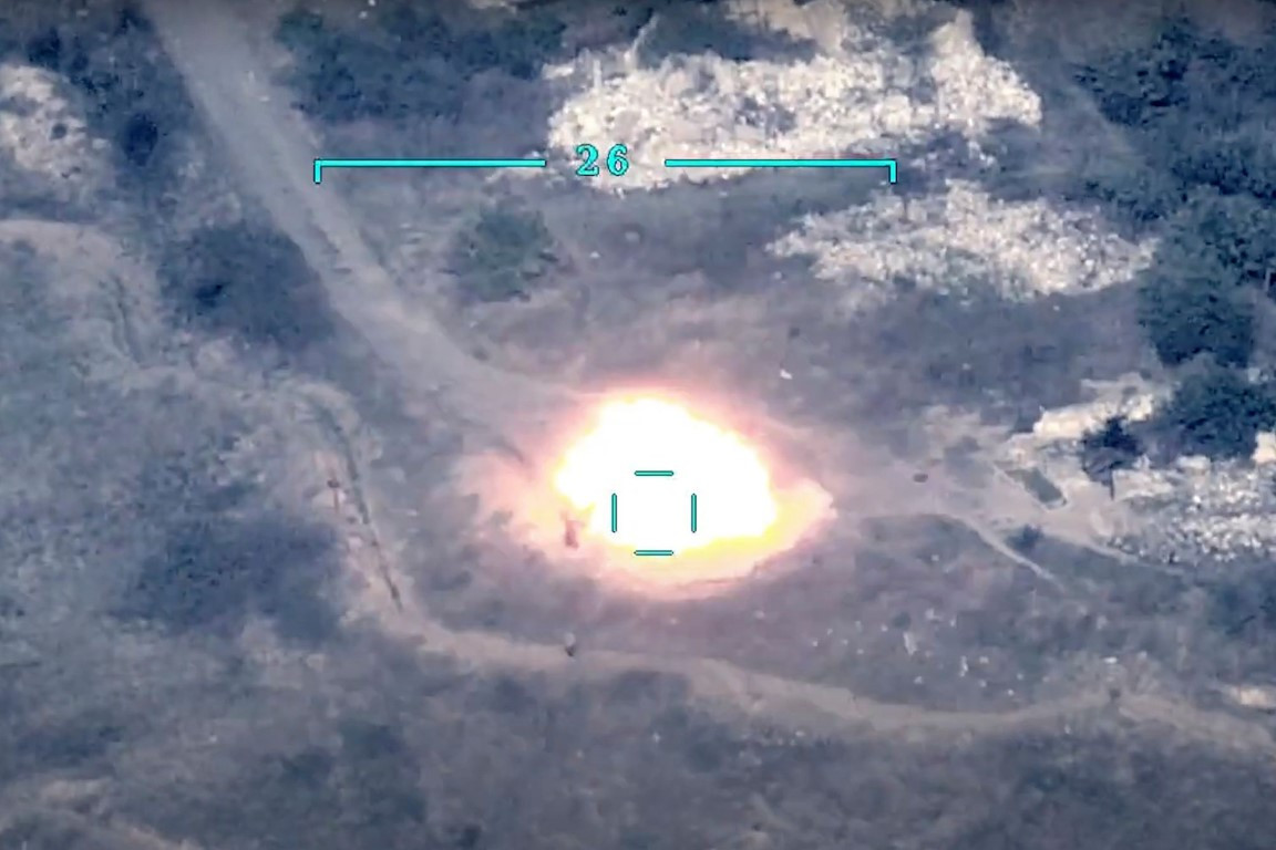 Cuộc xung đột dù đã kết thúc nhưng tình hình căng thẳng giữa hai bên được cho là vẫn chưa hạ nhiệt trong suốt thời gian vừa qua. Nguồn ảnh: Pinterest.