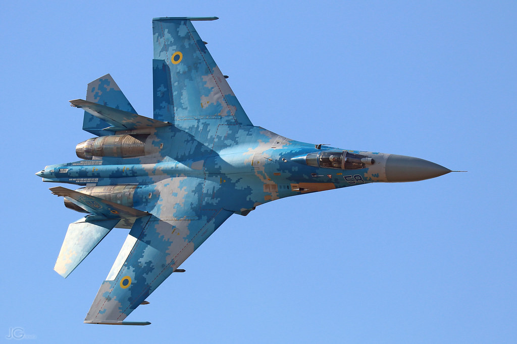 Đáp trả lại thông điệp này, truyền thông Nga cho biết đã được sự cho phép của Belarus, để điều máy bay ném bom, tiêm kích chiến đấu tới đặt ở quốc gia này.