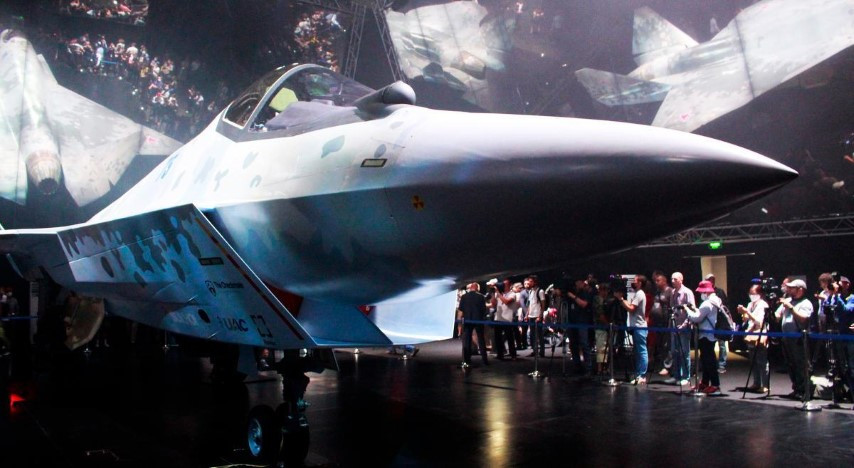 Giá thành của Su-75 Chechmate chỉ có thể về mức rẻ nhất như Nga đặt ra nếu số lượng chế tạo cực lớn lên tới hàng chục ngàn chiếc. Nhưng đây sẽ là điều không tưởng cho chiến đấu cơ thế hệ thứ 5.