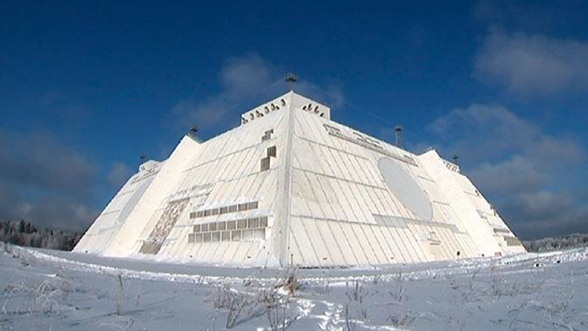 Trên thực tế, đây là những tên lửa đạn đạo xuyên lục địa (ICBM) thông thường, nhưng thay vì mang đầu đạn hạt nhân, chúng được trang bị hệ thống truyền dẫn cực mạnh và có khả năng chống lại tác chiến điện tử.