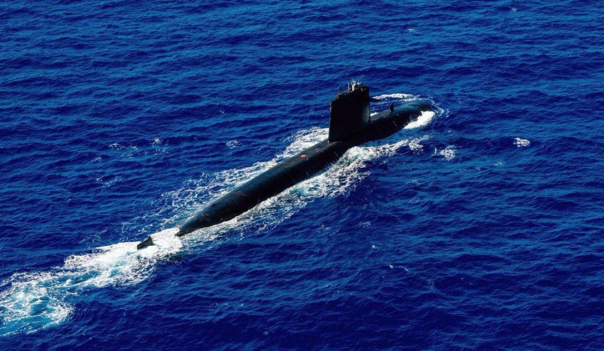 Ông Parly cho biết thêm rằng Pháp có vùng đặc quyền kinh tế ở khu vực Ấn Độ Dương - Thái Bình Dương và dự định bảo vệ chủ quyền cùng lợi ích ở đó.