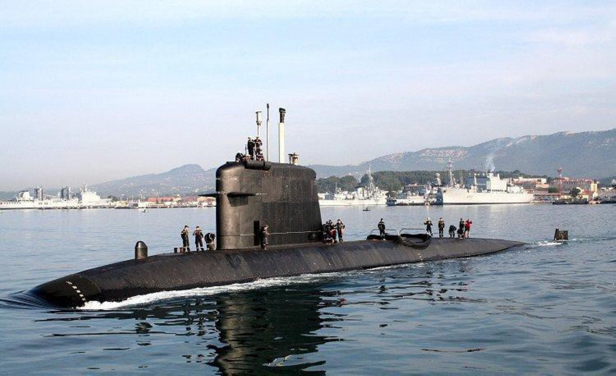 Chính phủ Đức ngày 2-3-2021 cũng thông báo một hộ vệ hạm của nước này sẽ tới châu Á vào tháng 8 và đi qua biển Đông trên hành trình trở về. Đây sẽ là chiến hạm đầu tiên của Đức đi qua biển Đông kể từ năm 2002.