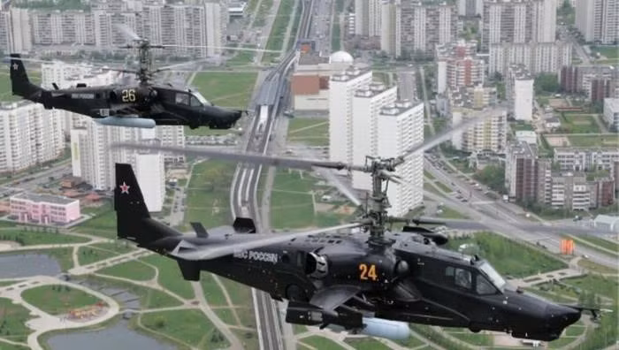 Pháo tự động 30 mm trang bị trên Ka-50 có thể điều hướng lên xuống và thay đổi góc phương vị.