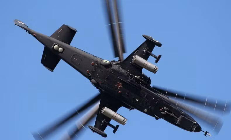 Ka-50 đã thể hiện độ tin cậy và hiệu năng cao, dễ bảo trì sửa chữa. Lực đẩy lớn, khả năng cơ động linh hoạt, khả năng thay đổi độ cao và hệ thống cánh quạt nâng đồng trục là một ưu thế của dòng trực thăng này.