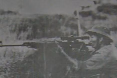 Trong kháng chiến chống Mỹ, Liên Xô đã viện trợ cho Quân đội Nhân dân Việt Nam một loạt súng bắn tỉa Dragunov SVD, hiện đại nhất khi đó.