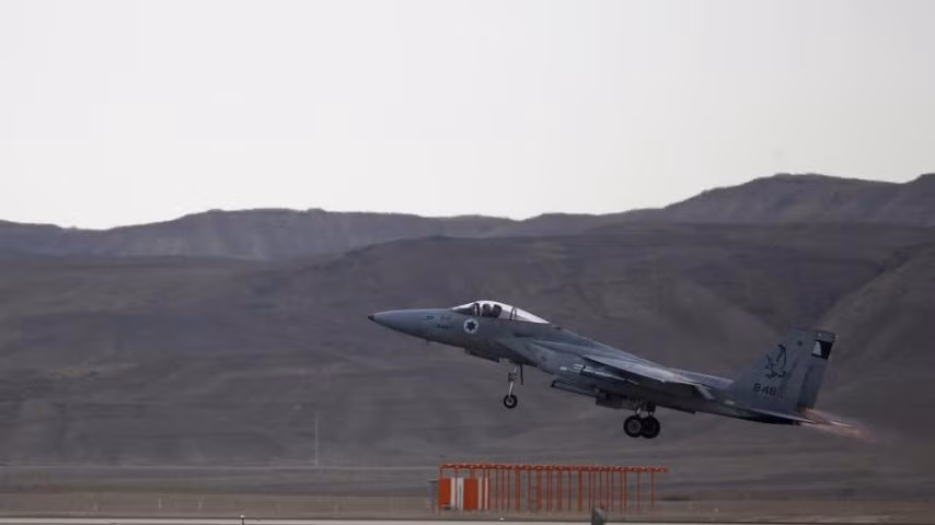 Giới phân tích nhận xét, rõ ràng Israel lo ngại hệ thống phòng không của Syria và Nga sẽ đáp trả không chỉ tên lửa của Israel mà còn cả máy bay chiến đấu, nhất là khi quan hệ giữa Moskva và Tel Aviv trở nên xấu đi.