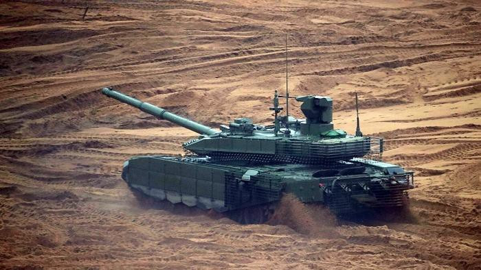 T-90M Proryv-3 được coi là phiên bản mạnh nhất hiện nay, thậm chí Nga còn cho biết tính năng của dòng tăng này tiệm cận với cả siêu tăng T-14 Armata trong khi giá thành lại thấp hơn nhiều.