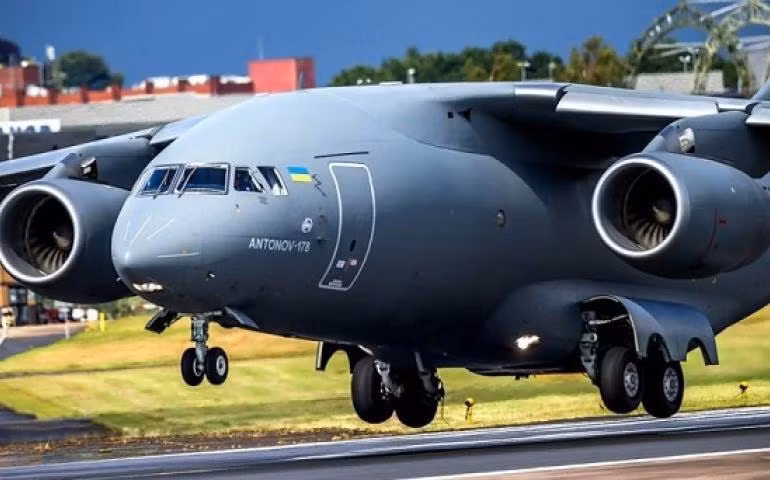 Trong diễn biến khác, Ukraine đã không thể hoàn thành hợp đồng ký năm 2018 với Peru về việc giao máy bay vận tải An-178 vào ngày 23/10/2021. Do đó chính quyền Kiev bắt đầu phải trả tiền bồi thường cho đối tác.