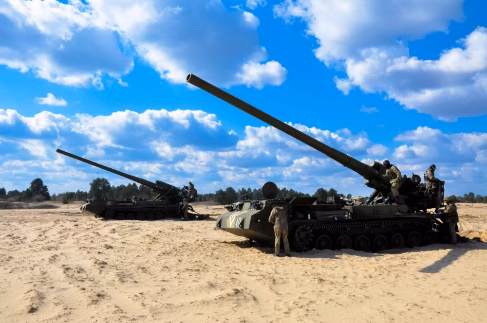 Điều này đã được phóng viên chiến trường Andrei Rudenko của hãng tin VGTRK từ Donetsk thông báo, dựa trên thông tin nhận được trong một cuộc phỏng vấn với phó chỉ huy lực lượng vũ trang DPR - Đại tá Eduard Basurin.