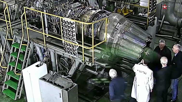 Trong khi chi phí vận hành và bảo dưỡng giảm xuống so với dòng AL-31F và AL-41F đang được trang bị đại trà cho các dòng tiêm kích Su-27/30/35.