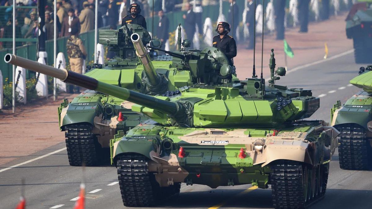 Giới phân tích khẳng định lớp giáp này trước tiên cần phải bị xuyên thủng, trong khi đó pháo 105 mm của xe tăng ZTQ-15 chỉ đơn giản là không đủ sức mạnh để đảm đương nhiệm vụ trên.