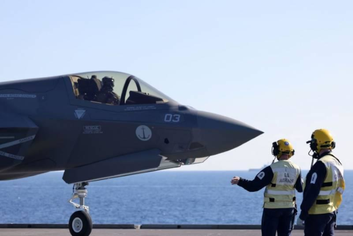 Bộ Quốc phòng Anh thông báo cần khẩn trương trục vớt máy bay. Bộ trưởng Quốc phòng Ben Wallace thậm chí còn khẳng định chắc chắn sẽ khôi phục hoạt động cho chiếc tiêm kích này ngay khi nó được tìm thấy bởi máy bay được cho là còn khá nguyên vẹn.