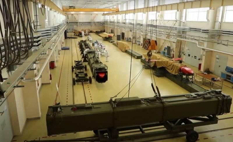 Cụ thể trong các lần thử nghiệm, quãng đường xa nhất mà Burevestnik đạt được chỉ là 35 km, thời gian bay vỏn vẹn 2 phút trước khi tên lửa mất kiểm soát và đâm xuống đất. Thậm chí chuyến bay ngắn nhất còn tồi tệ hơn khi chỉ kéo dài trong 4 giây với quãng đường vượt qua là 8 km.