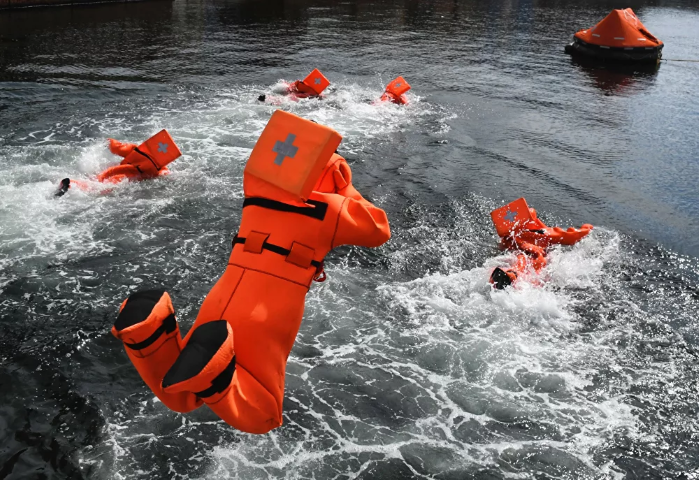 Trong khi đó môn thi thứ hai sẽ diễn ra tại Cung ga thể thao dưới nước Vladivostok của câu lạc bộ thể thao quân đội CSKA.