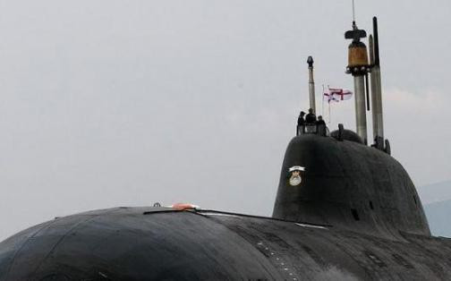 Tàu ngầm hạt nhân Alfacũng hoạt động ở độ sâu không tưởng lên tới 670m, với những hiệu năng này buộc Mỹ phải phát triển các hệ thống đối phó với loại tàu được coi là sát thủ đại dương này.