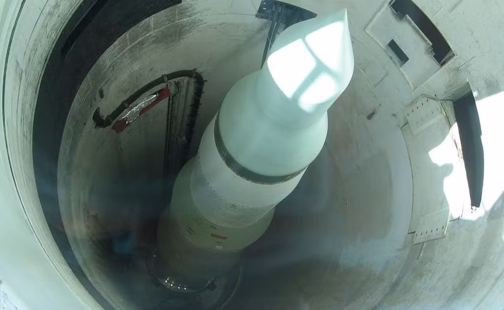 Hiện nay loại tên lửa này vẫn là một trong những vũ khí hạt nhân chiến lược mạnh nhất mang tính răn đe của Mỹ. Với lượng nổ tối đa của mỗi đầu đạn hạt nhân có thể lên tới 500 kiloton (tương đương 500.000 tấn TNT), sai số mục tiêu rất thấp khoảng trên dưới 100m, cùng với tốc độ cực nhanh, siêu tên lửa Minuteman III thực sự là “cơn ác mộng” cho bất kỳ đối thủ nào khi nó có thể xuyên thủng bất kỳ hàng phòng thủ nào trên thế giới.