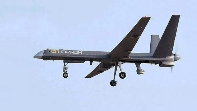 Ngoài máy bay không người lái Orion, các loại UAV khác của Nga cũng được sử dụng tích cực ở Syria, chẳng hạn như UAV trinh sát Forpost và Orlan, cũng như máy bay không người lái cảm tử của gia đình Lancet.