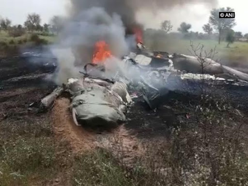 Theo nhiều chuyên gia, trình độ của phi công không đồng đều cùng với tay nghề bảo dưỡng của thợ máy kém và việc các tiêu chuẩn an toàn không được tuân thủ nghiêm ngặt, chính là nguyên do khiến Không quân Ấn Độ liên tục gặp tai nạn. Nguồn ảnh: QQ.