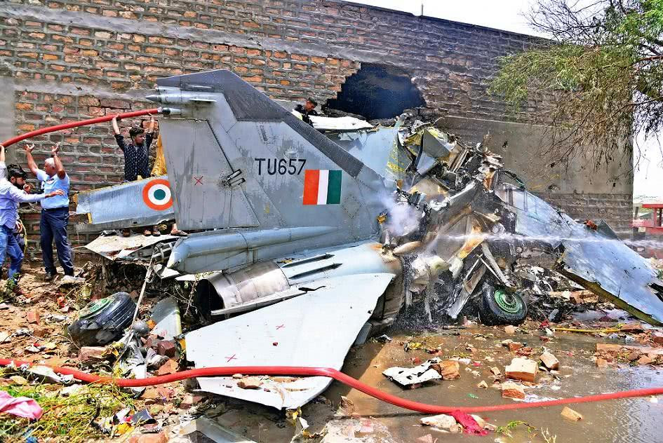 Theo thông tin được truyền thông Ấn Độ đăng tải, vụ việc xảy ra trong một chuyến bay huấn luyện thông thường, hiện tại nguyên nhân của vụ việc vẫn đang được Ấn Độ điều tra, làm rõ. Nguồn ảnh: QQ.