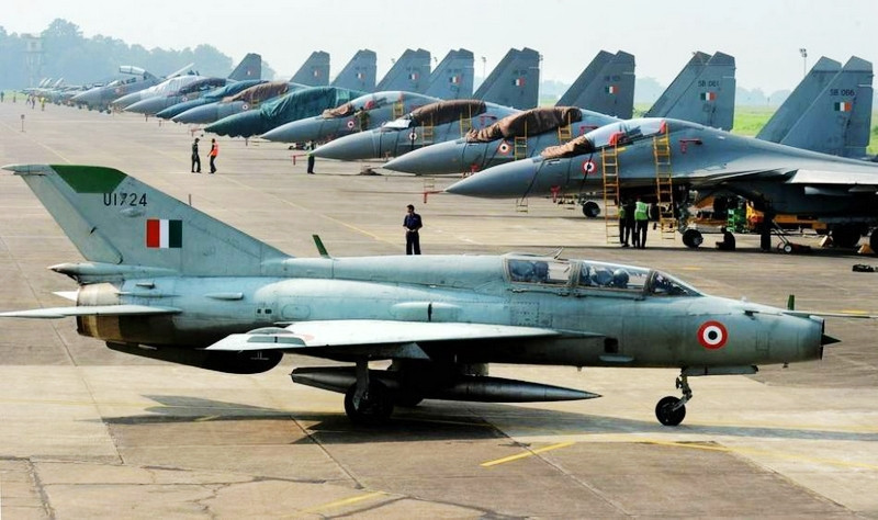 Không quân Ấn Độ từng sở hữu tới 657 chiến đấu cơ MiG-21, tuy nhiên ở thời điểm hiện tại nước này chỉ duy trì khoảng 112 chiếc tiêm kích loại này trong biên chế. Nguồn ảnh: QQ.