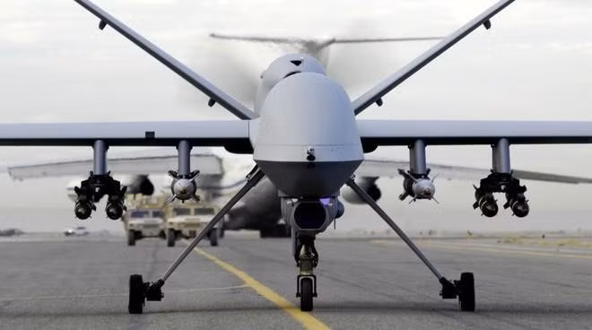 MQ-9 Reaper có khả năng bay liên tục 14 tiếng trên không, thời gian đủ dài để chúng truy tìm và phá hủy các mục tiêu của đối phương.