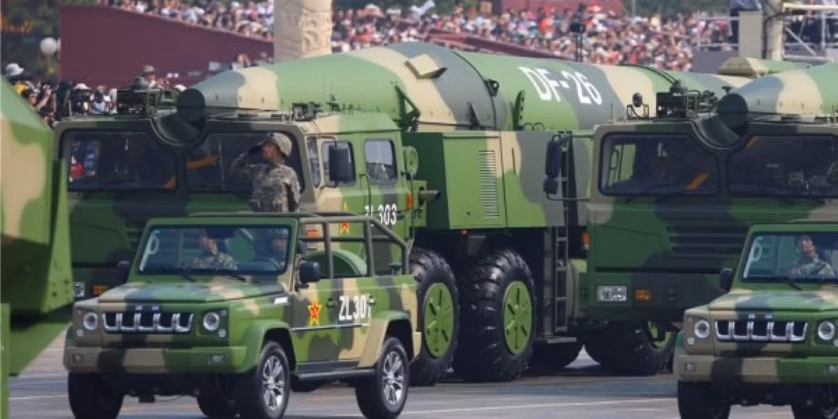 Các báo cáo mới nhất cũng cho thấy, Trung Quốc đang có khoảng 200 đầu đạn tên lửa DF-26. Đây là con số đủ để khiến Mỹ cùng NATO phải "suy nghĩ", nhất là khi sức mạnh của loại tên lửa này đã dần được Bắc Kinh chứng minh.