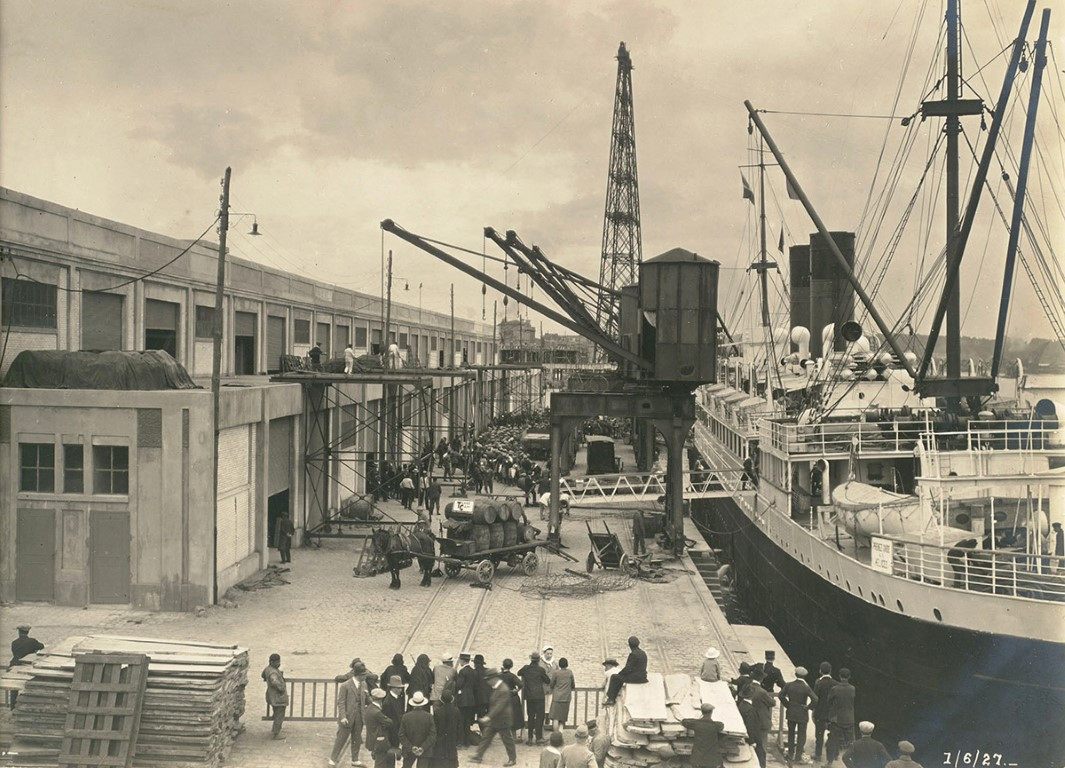 Điểm đáng nói là cuộc đột kích của Anh, chỉ sử dụng cano với vài chục lính đặc nhiệm tham gia. Kết quả của cuộc đột kích được đánh giá không quá cao, khi mà thủy triều đã khiến phần lớn lính biệt kích không tới được mục tiêu.