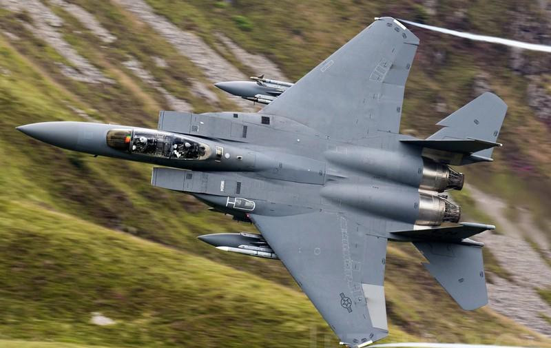 "Những thông tin đã được công bố về hoạt động lên kế hoạch và tiến hành không kích là rất đáng chú ý. Chính quyền Biden muốn trả đũa những kẻ tấn công căn cứ Erbil và phát thông điệp đến Iran, nhưng thực hiện theo cách trái ngược cựu tổng thống Donald Trump", chuyên gia quân sự Joseph Trevithick nhận xét.