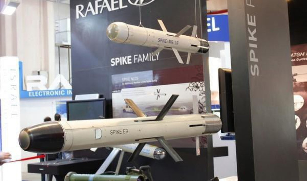 "Điều quan trọng nhất là xây dựng lưới phòng thủ mạnh và ngăn đối phương triển khai năng lực tác chiến. Chúng tôi đã tấn công căn cứ, phương tiện, nhà kho vũ khí, cơ sở hạ tầng và nhân lực đối phương. Tất cả nhằm làm suy yếu lực lượng hàng hải của Hamas và các nhóm Hồi giáo Palestine", tư lệnh hải quân Israel Eli Sharvit cho hay.