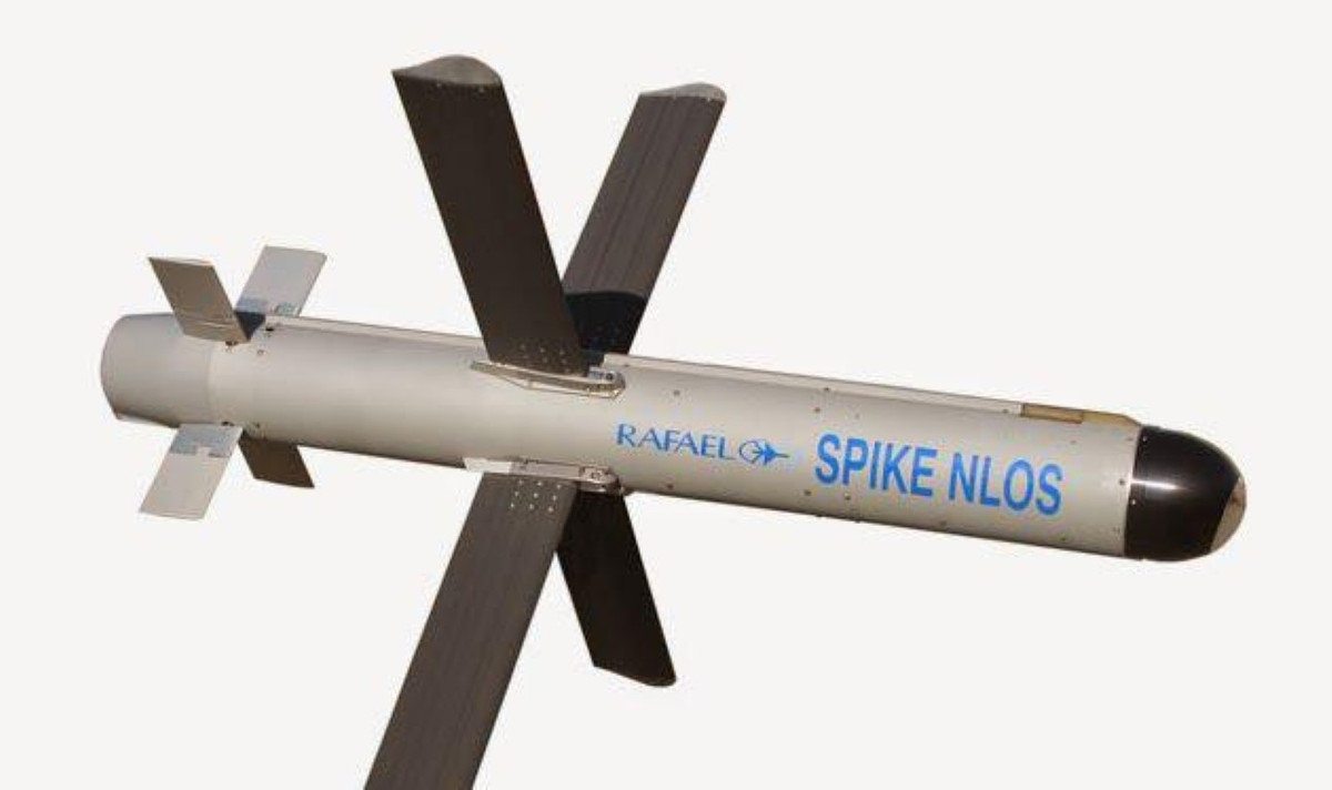 Tùy theo yêu cầu của từng nhiệm vụ nên chúng sẽ được lắp các kiểu đầu nổ khác nhau như xuyên lõm tandem, nổ mảnh, xuyên-nổ…