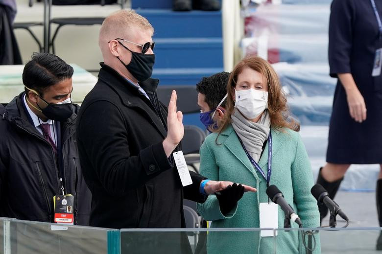 Người đóng thế ông Joe Biden diễn tập nghi lễ tuyên thệ trong lễ nhậm chức Tổng thống Mỹ.