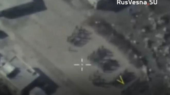 Theo thông báo, máy bay ném bom tiền tuyến Su-24 của Nga đã tham gia tiêu diệt các tay súng khủng bố Chechnya cấp cao ở Syria, phá hủy sở chỉ huy của phiến quân bằng những đòn uy lực.