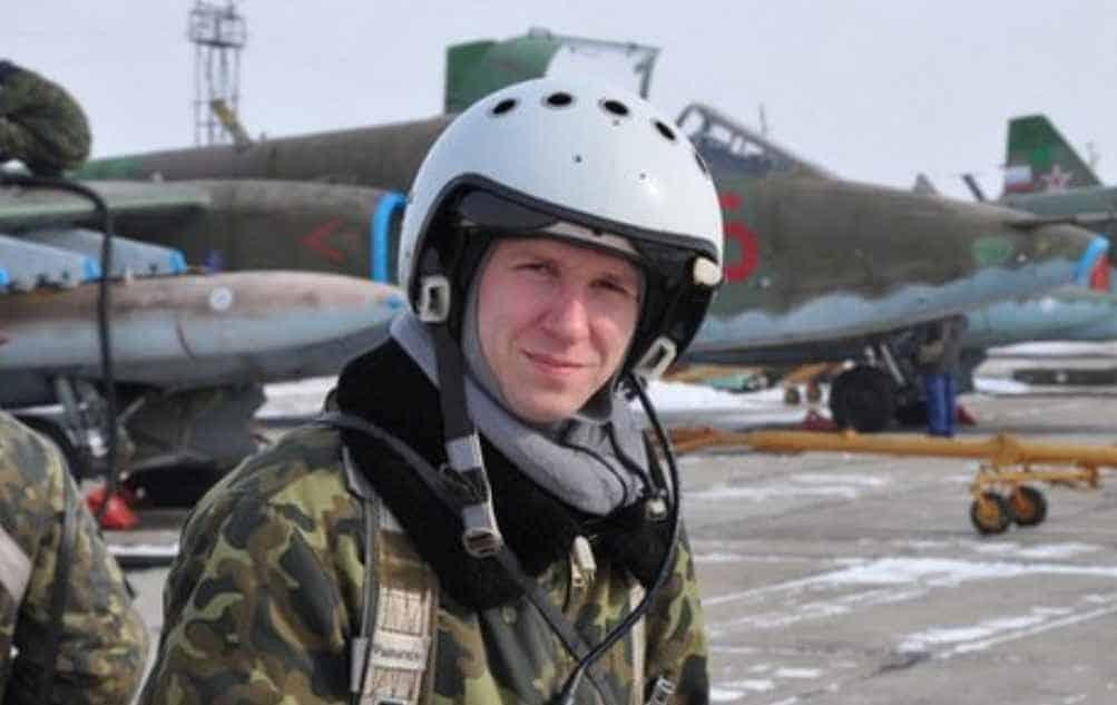 Khoảnh khắc cuối cùng của Thiếu tá Filipov qua video cho thấy, phi công này tìm cách kiểm soát máy bay đang chao đảo do cháy động cơ, đồng thời báo cáo tình hình khẩn cấp về sở chỉ huy ...