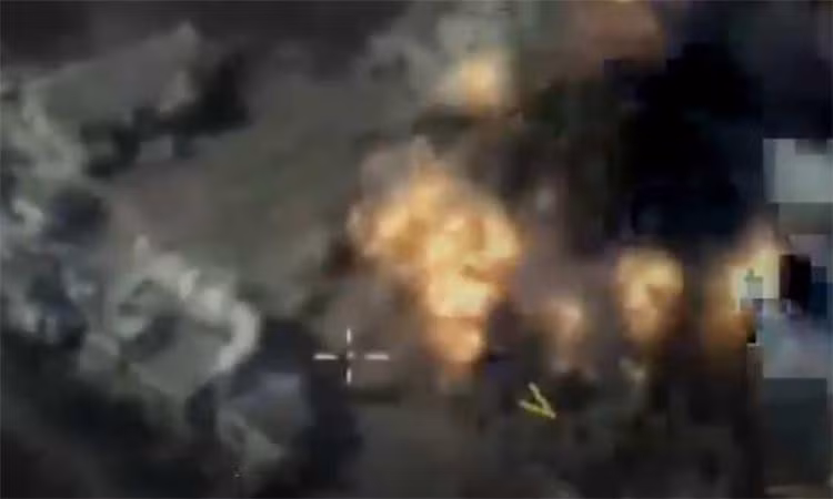 Dựa trên báo cáo từ hiện trường, có thể đi tới kết luận rằng căn cứ của quân khủng bố và nhân lực của chúng đã bị thiệt hại nặng nề do đòn oanh kích từ tiêm kích và máy bay ném bom Nga.