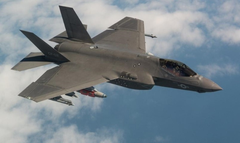 Mức 10,5 tấn vũ khí khiến ngay cả các dòng chiến đấu cơ hạng nặng như Su-27/30/35 thậm chí cả Su-57 cũng phải e dè khi chúng chỉ có thể mang từ 7-8 tấn.