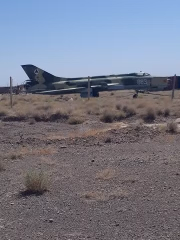 "Nạn nhân" bị rơi vào tay phiến quân Taliban lần này là các máy bay tiêm kích - bom Su-22M4 của Không quân Afghanistan trước đây.