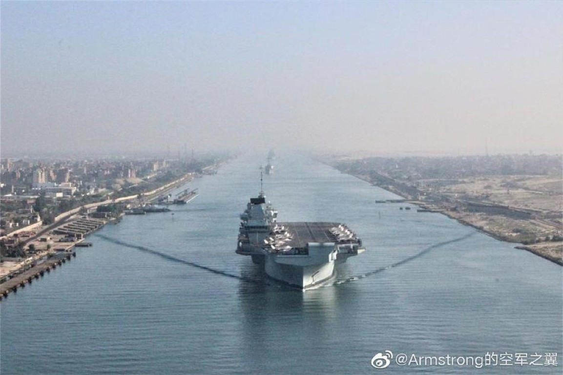 Theo các thông tin mới được truyền thông Anh đăng tải, nhóm tác chiến tàu sân bay nước này đã vượt kênh đào Suez, thẳng tiến tới Ấn Độ Dương.