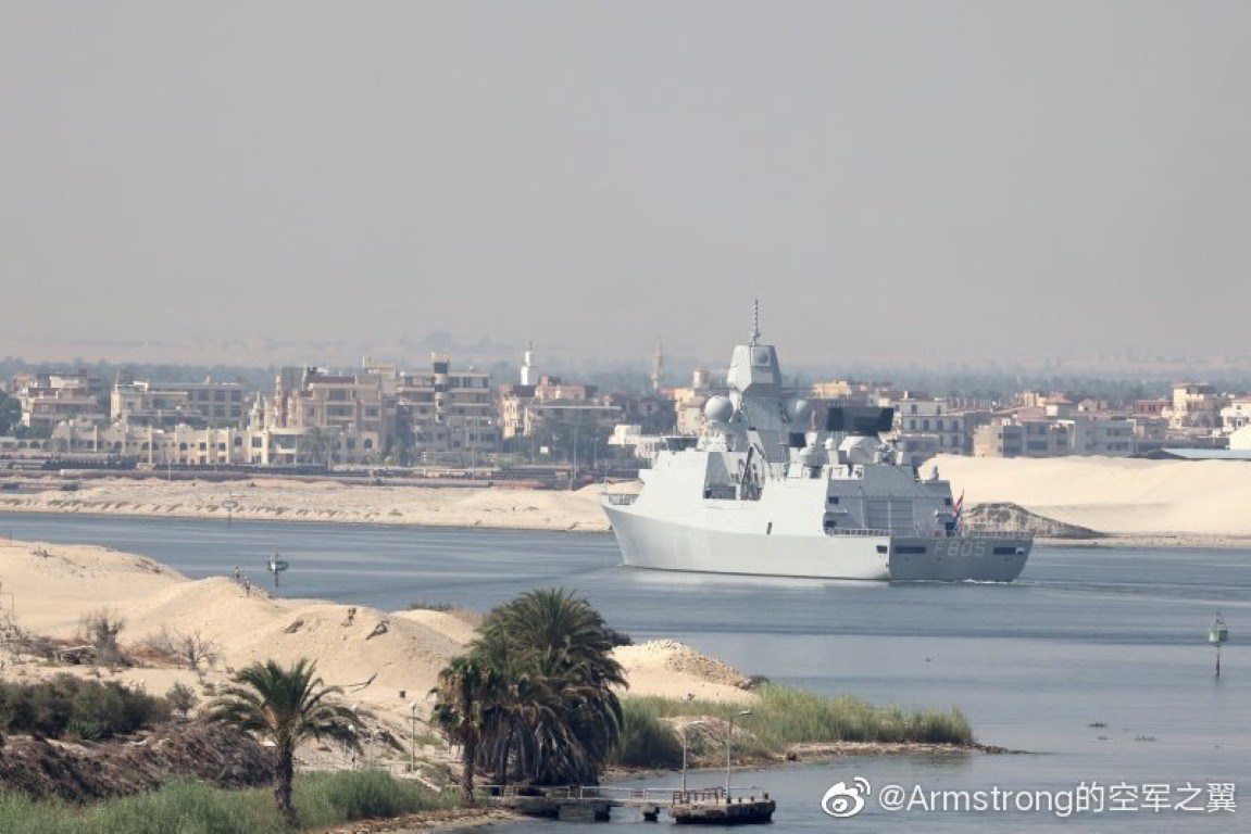 Đây là lần đầu tiên kể từ 60 năm qua, một tàu sân bay của Anh tiến hành tuần tra ở khu vực châu Á -Thái Bình Dương.