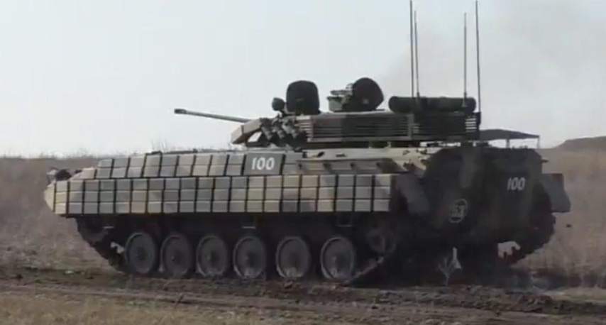 Theo tuyên bố của lực lượng ly khai tại miền Đông Ukraine, họ đang có trong tay khoảng 650 xe tăng và thiết giáp, trong số này có không ít xe chiến đấu bộ binh BMP-2.