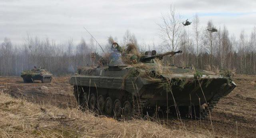 BMP-2 là xe chiến đấu bộ binh thế hệ 2 do hãng Kurganmashzavod sản xuất năm 1980 cho quân đội Liên Xô và xuất khẩu đi nhiều nước.