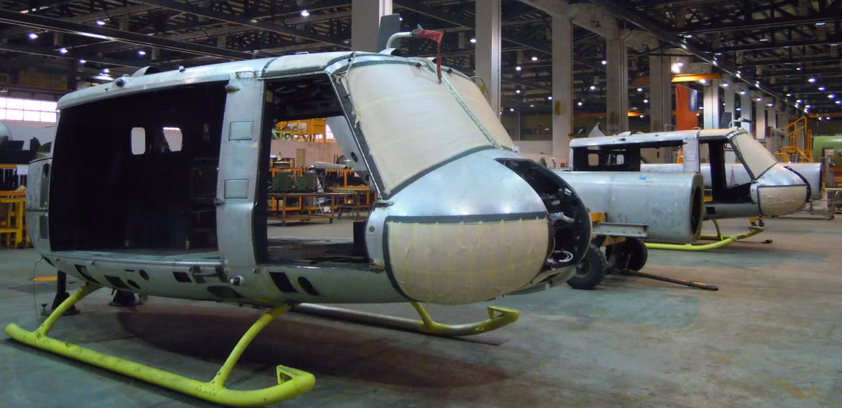 Theo kế hoạch cải tổ tổ hợp công nghiệp - quân sự, chính quyền Ukraine muốn tổ chức một tập đoàn sửa chữa máy bay của nước này, bao gồm tổng cộng 7 công ty thành viên.