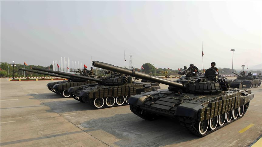 Điểm mạnh của lực lượng thiết giáp Myanmar đó là họ có khả năng tự chế tạo một vài loại thiết giáp, chủ yếu là các loại xe chiến đấu bộ binh hay xe thiết giáp chở quân.