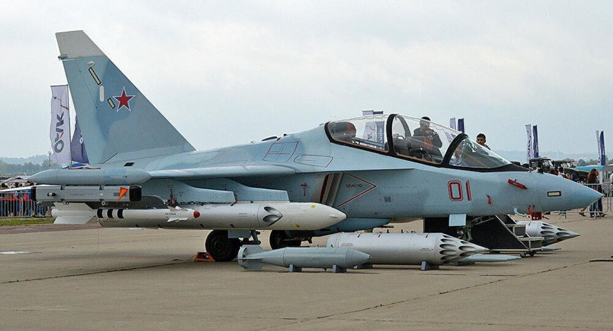 Thông tin ban đầu cho biết, 25 chiếc máy bay Yak-130 mới, sẽ được bàn giao cho Quân đội Nga theo từng giai đoạn, cho tới năm 2027.