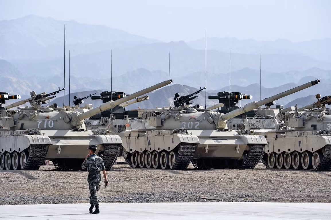 Cũng tới phiên bản Type 85IIA/Type 88C, loại xe tăng này mới được trang bị pháo 125mm, trong khi đó các phiên bản trước đấy, chỉ được trang bị nòng pháo 100mm.