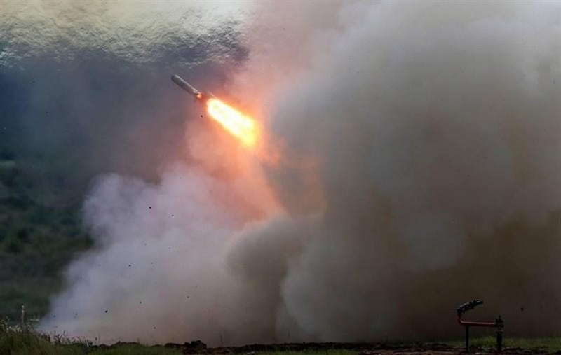 Theo tính toán của tờ National Interest, các tổ hợp pháo phun lửa hạng nặng TOS-2 Tosochka của Nga đủ sức để "xóa sổ" một lữ đoàn thiết giáp Mỹ chỉ trong 10 giây.